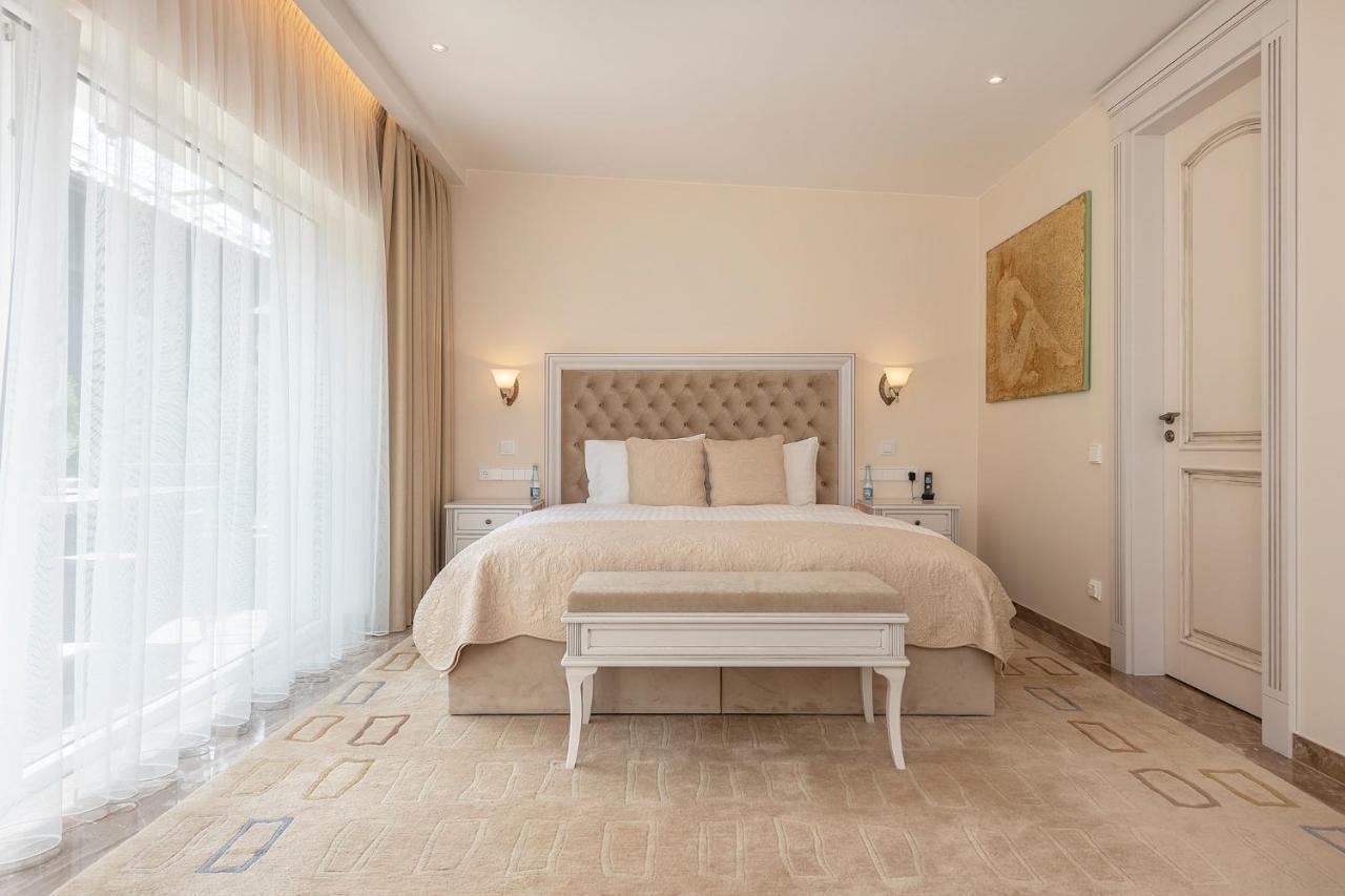Hotel Pusu Paunksneje Паланга Экстерьер фото
