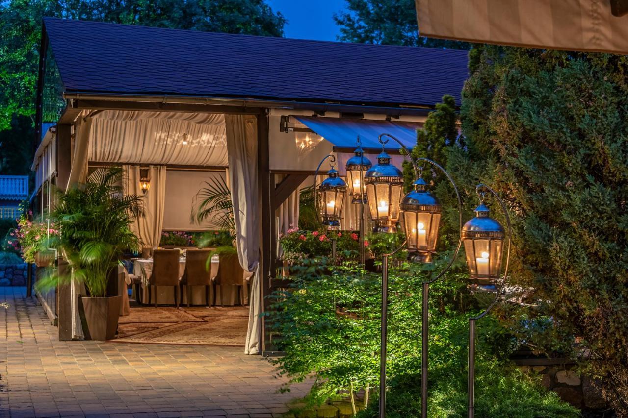 Hotel Pusu Paunksneje Паланга Экстерьер фото