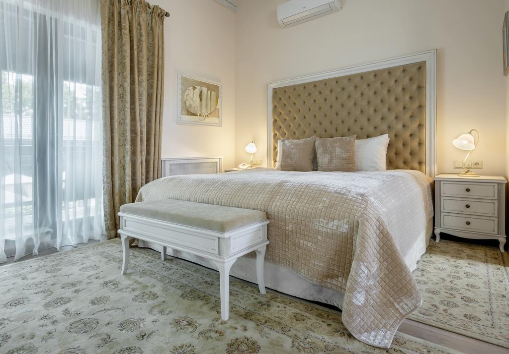 Hotel Pusu Paunksneje Паланга Экстерьер фото
